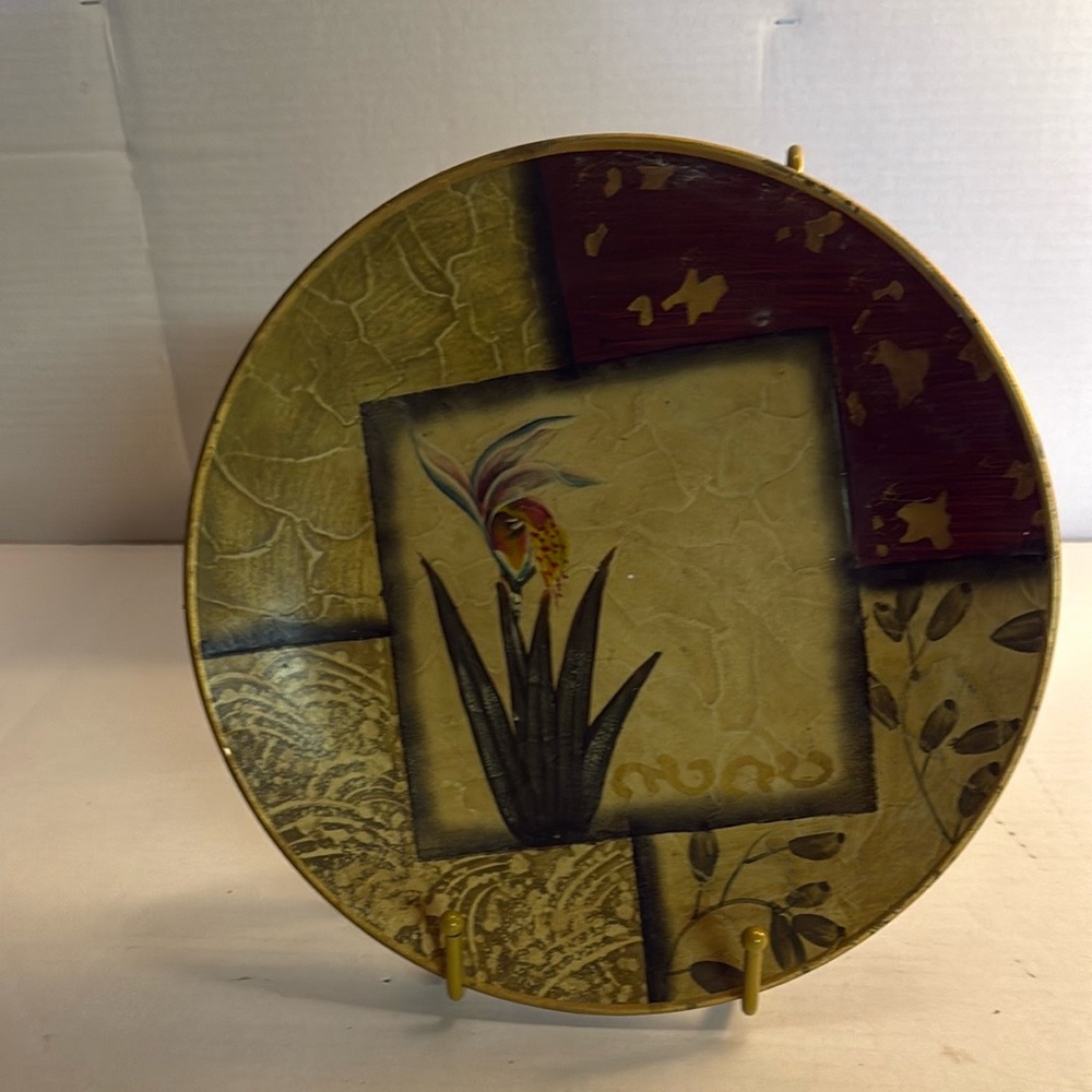 Decorative Multicolor Plate with Floral Design